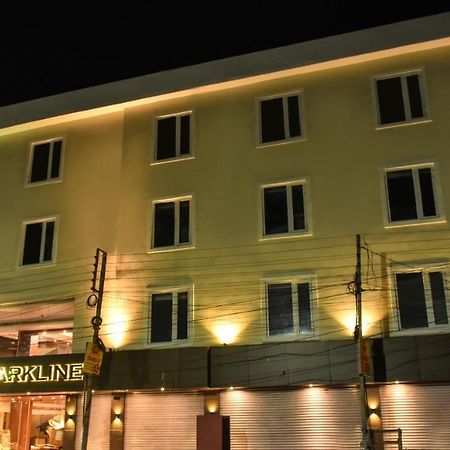 The Parkline Agartala Exterior foto