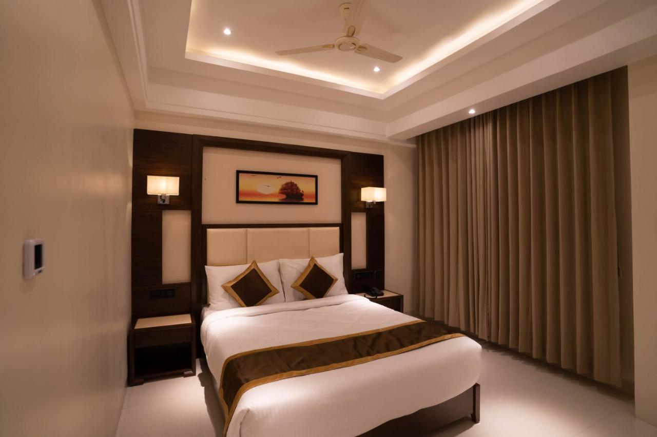 The Parkline Agartala Exterior foto
