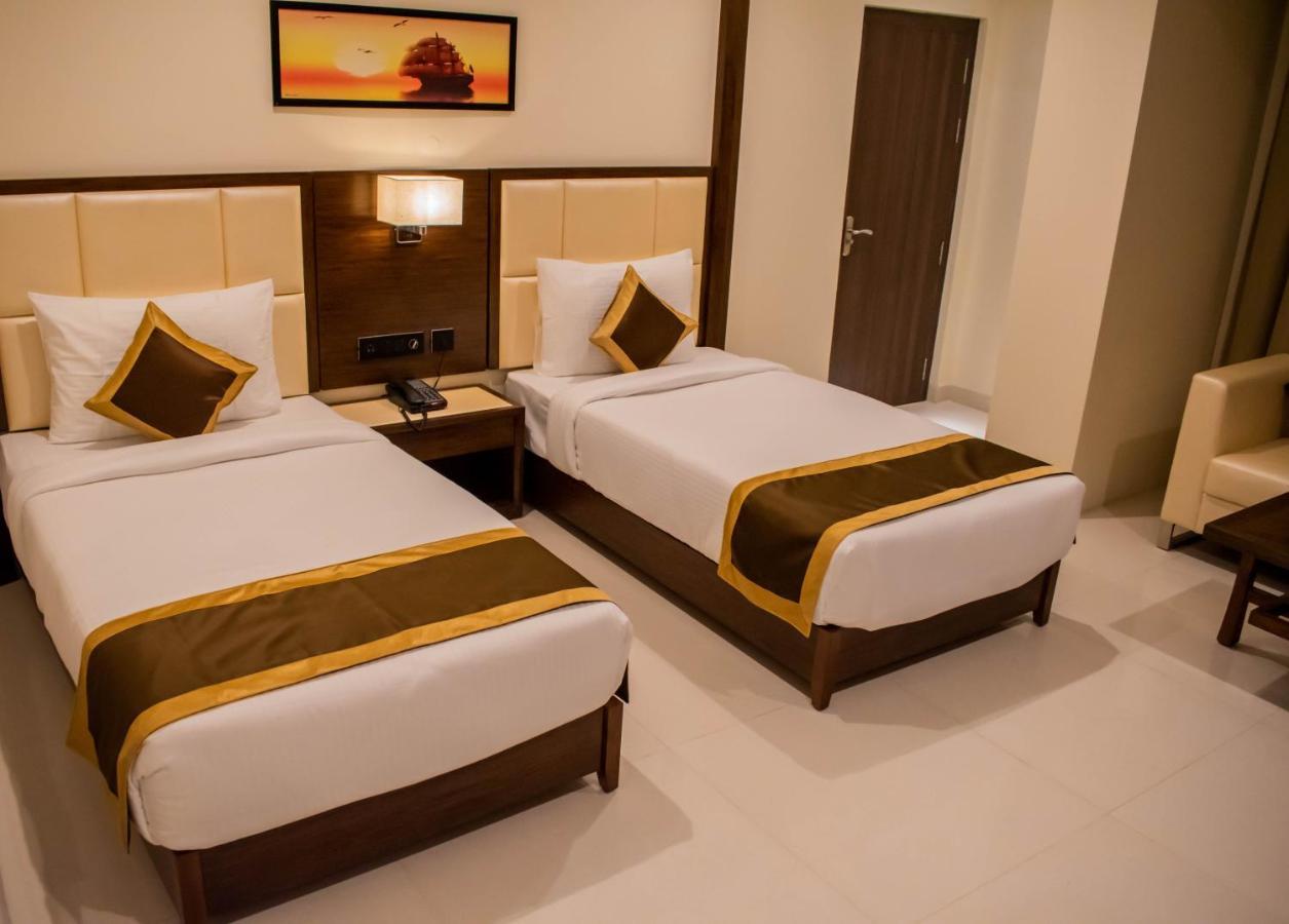 The Parkline Agartala Exterior foto