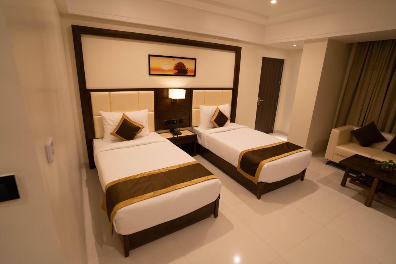 The Parkline Agartala Exterior foto